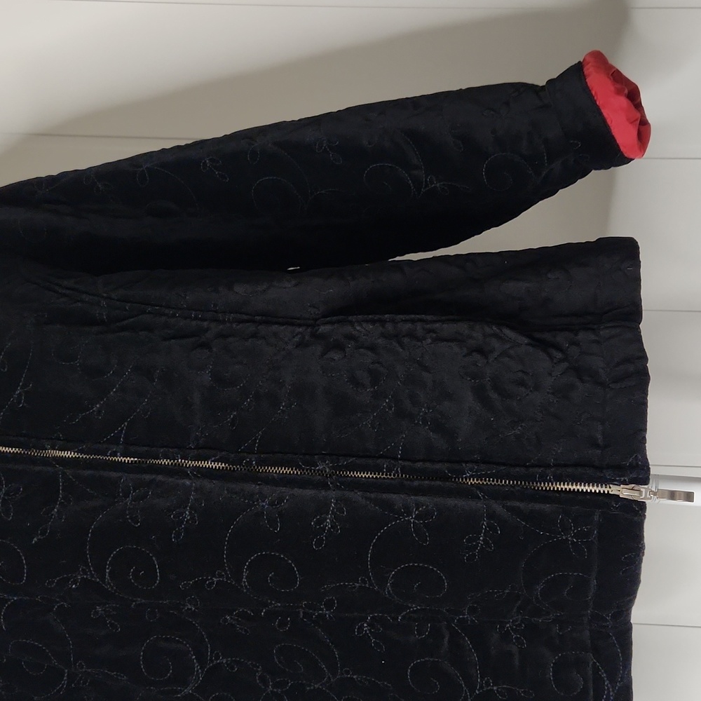 Black velvet quilted  old English Style Winter Jacket. Full Zip Down Whimsigoth - Picture 3 of 13